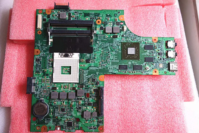 Dell Inspiron N5010 052F31 With Non-Integrated Graphics Motherboard (1) - Master