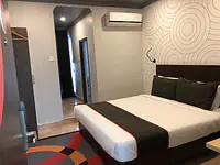 Rental (4 STAR HOTEL) Egmore Periyamet  40000sqft EVEREST PARRYS Poonamallee High ROAD Mount Road  Property - Master