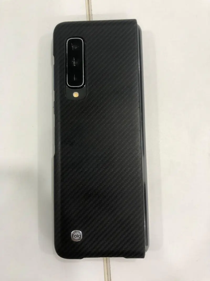 Samsung Galaxy Fold - Black - 512GB - USED - Master