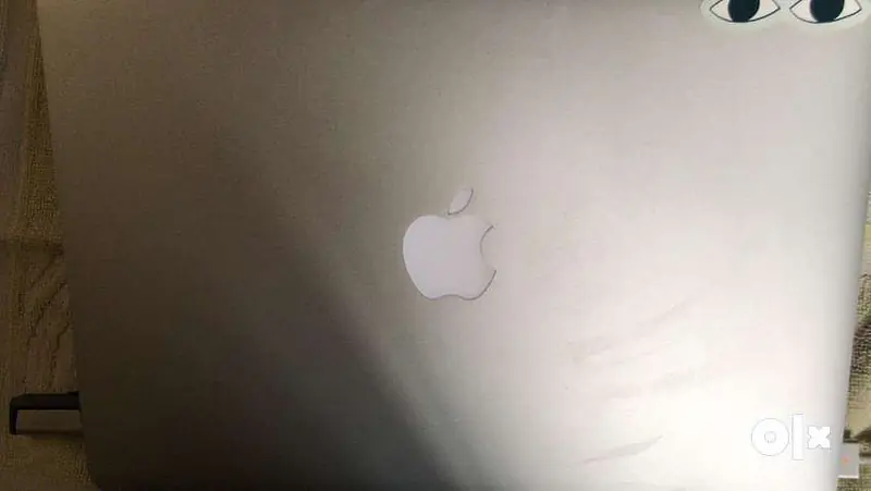 Apple Macbook Pro MD101HN/A 13-inch Laptop (Core i5/4GB/500GB/Mac OS M  2012 - Master