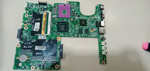 DELL 1555 C2D Laptop  Motherboard - Master