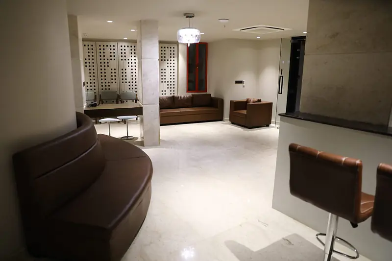 New 6000sqft  Apartment for Sale in @ 14000 Rs Per sqft  , Kothari road,Chennai Central property - Master