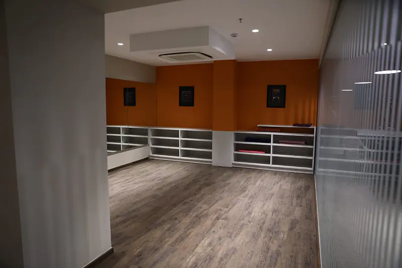 New 6000sqft  Apartment for Sale in @ 14000 Rs Per sqft  , Kothari road,Chennai Central property - Master