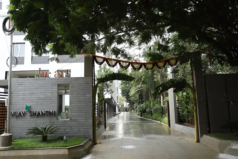 Sea Facing Palm Trees Beach House  1 ACRE Farm House East Coast Road Nemmeli  Ecr On Beach best dream house property - Master