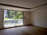 Rental : New 6000sqft Kothari Road Nungambakkam . Swimming Gym Theater . 3 Bedroom For Kings .  Viay Shanti Apts. 1st Flr Italian Marble - Master