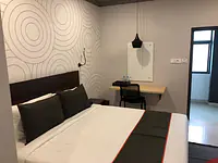 Rental (4 STAR HOTEL) Egmore Periyamet  40000sqft EVEREST PARRYS Poonamallee High ROAD Mount Road  Property - Master