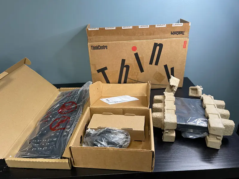 (Refurbished) Lenovo ThinkCentre i7 7th Gen Mini pc | 8Gb Ram | 256GB SSD | Windows 11 | Ms Office | Intel HD Graphics - Master