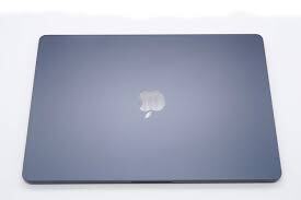 15 inch Apple MacBook Air a2941 - (2023) M2 chip with box - DEMO UNIT 