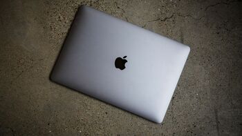 a1465 2015 Apple MacBook Air "Core i7 2.2 11"