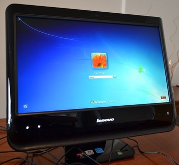 Lenovo C200 (57129907) 2GB All-In-One Desktop win 7 professional Refurb